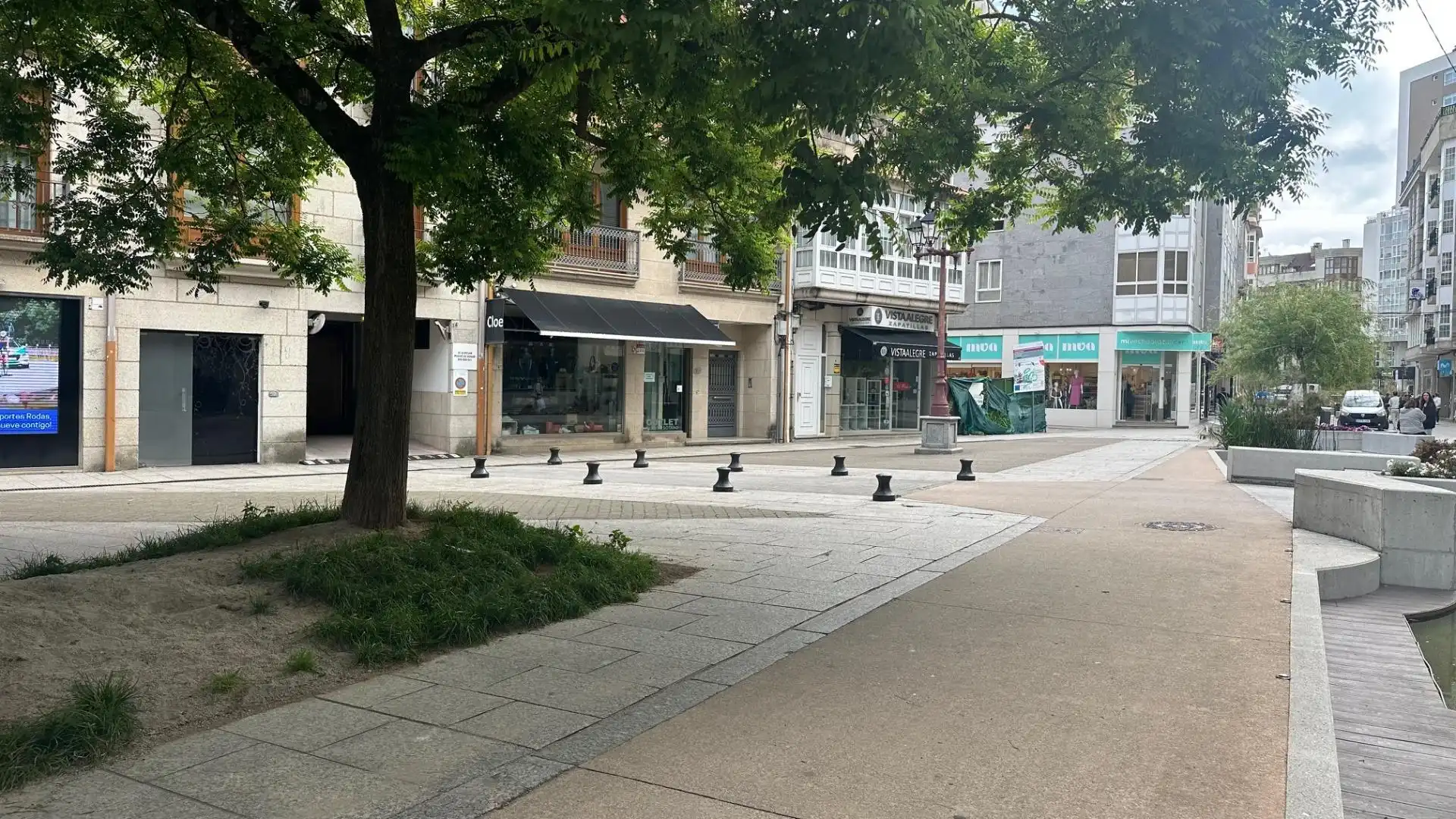 Local comercial de lloguer a Vilagarcía, imagen 3