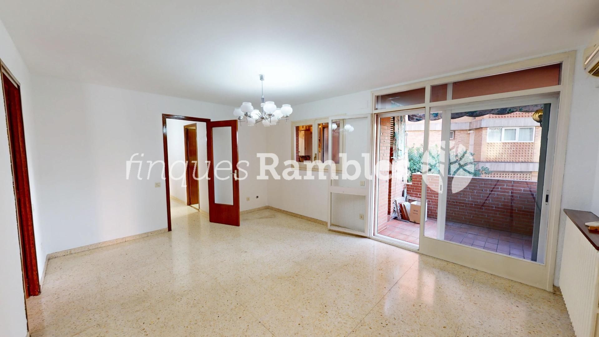 Living room of Flat for sale in Igualada  with Heating, Terrace and Balcony