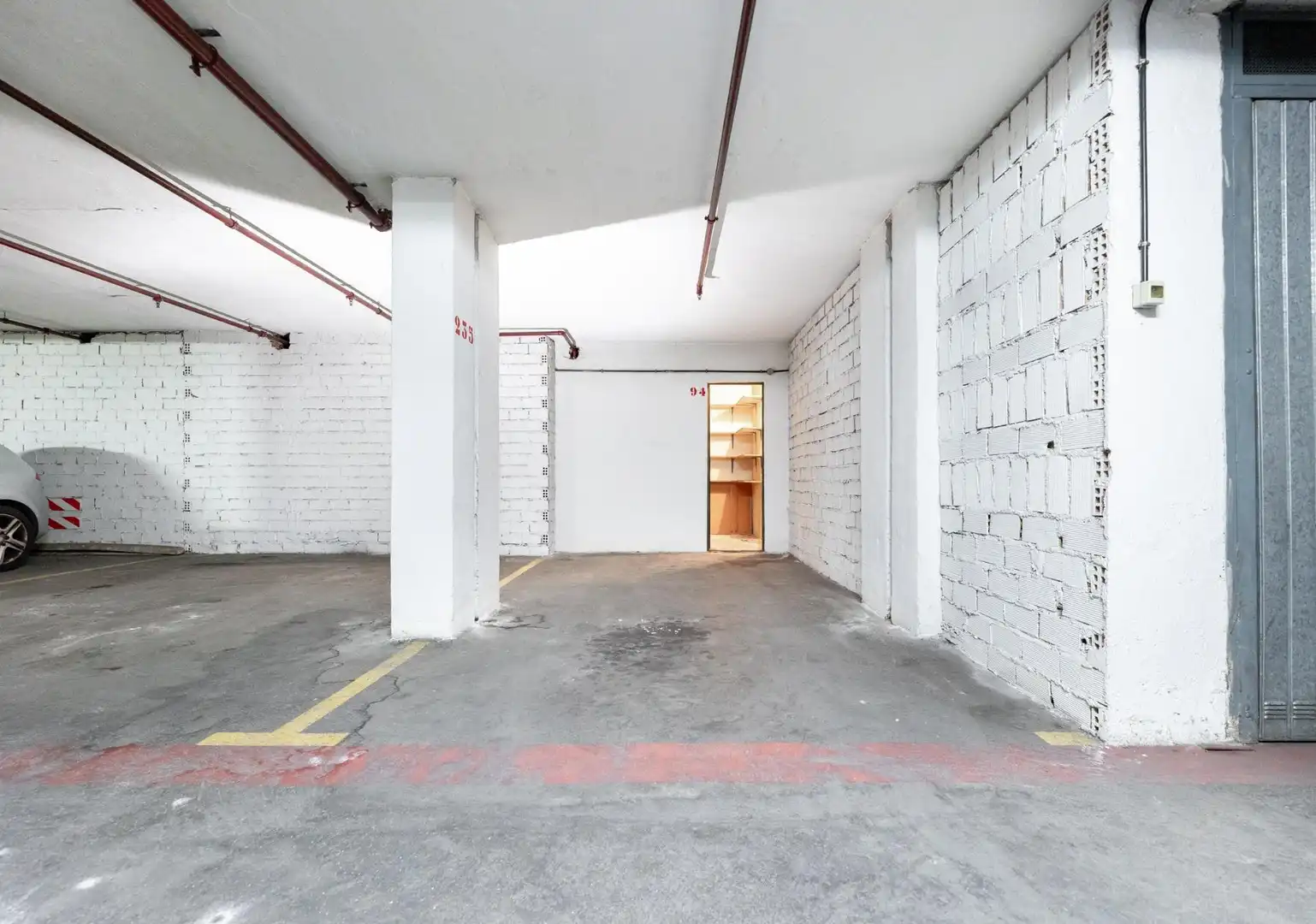 Parkplatz von Garage zum Verkauf in Granada
