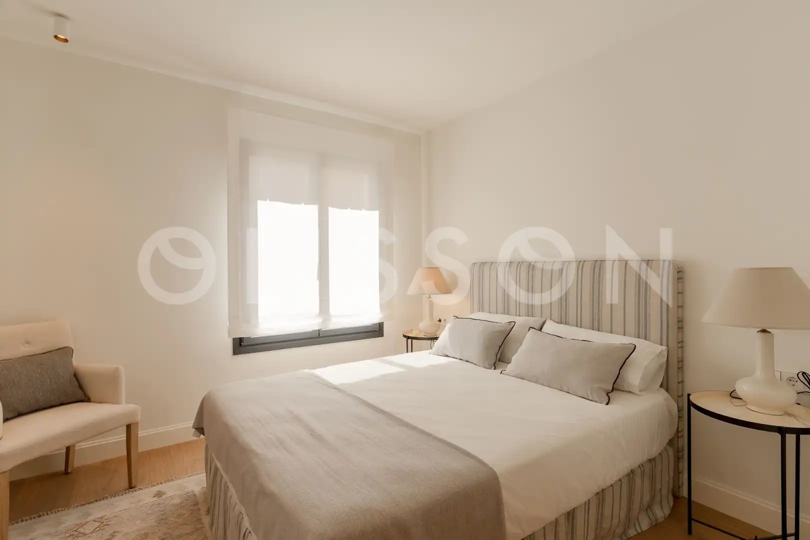 Dormitori de Dúplex en venda en Madrid amb Aire condicionat, Terrassa i Traster