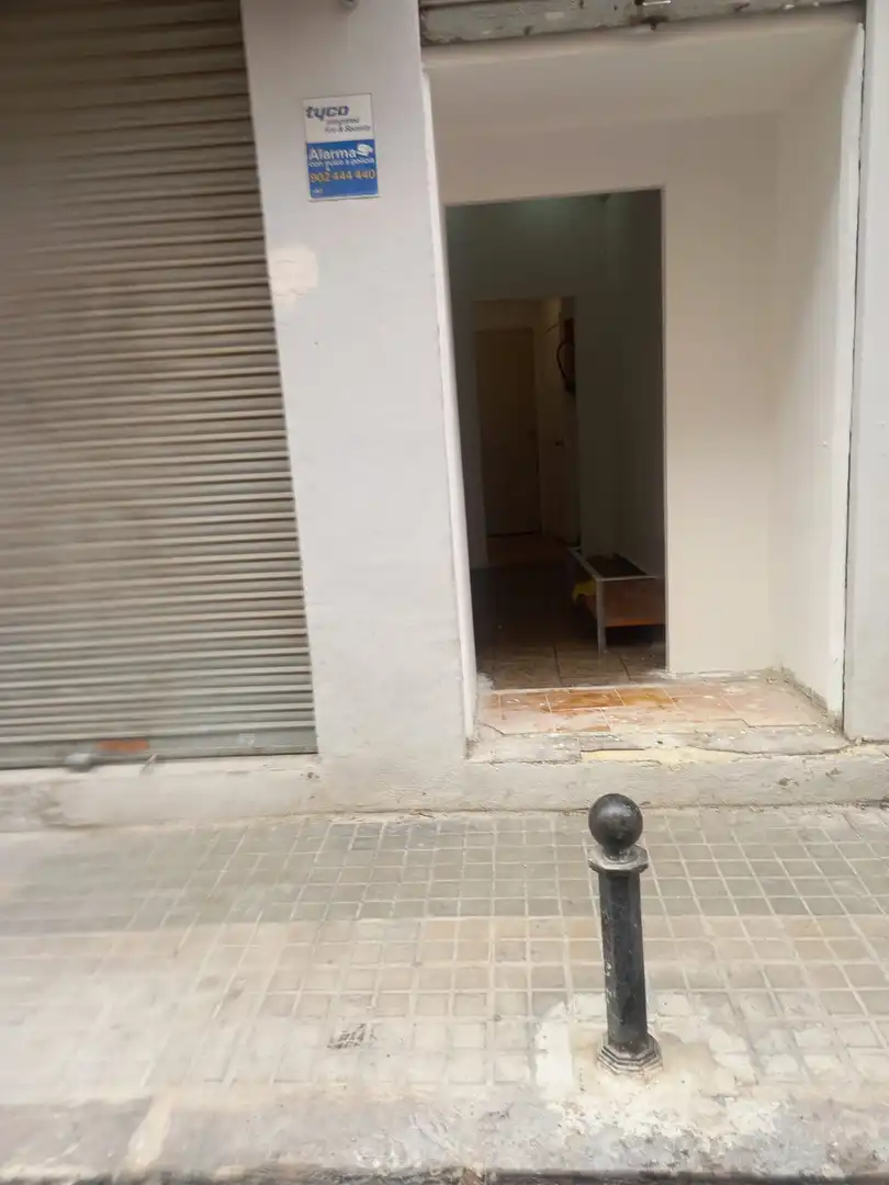 Local commercial à louer à OLIVERETA