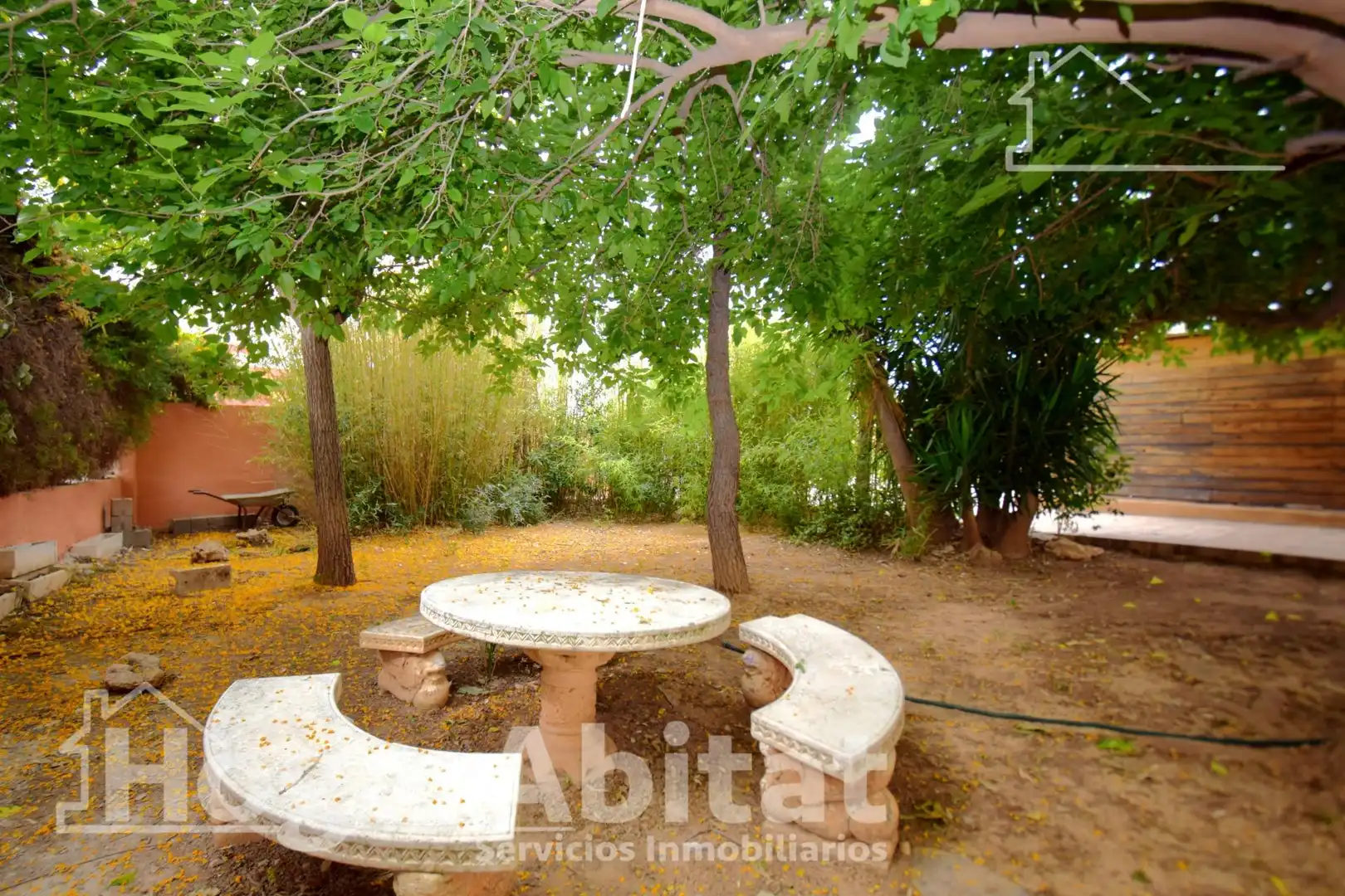 Jardín de Casa o chalet en venta en Llíria con Aire acondicionado, Calefacción y Jardín privado