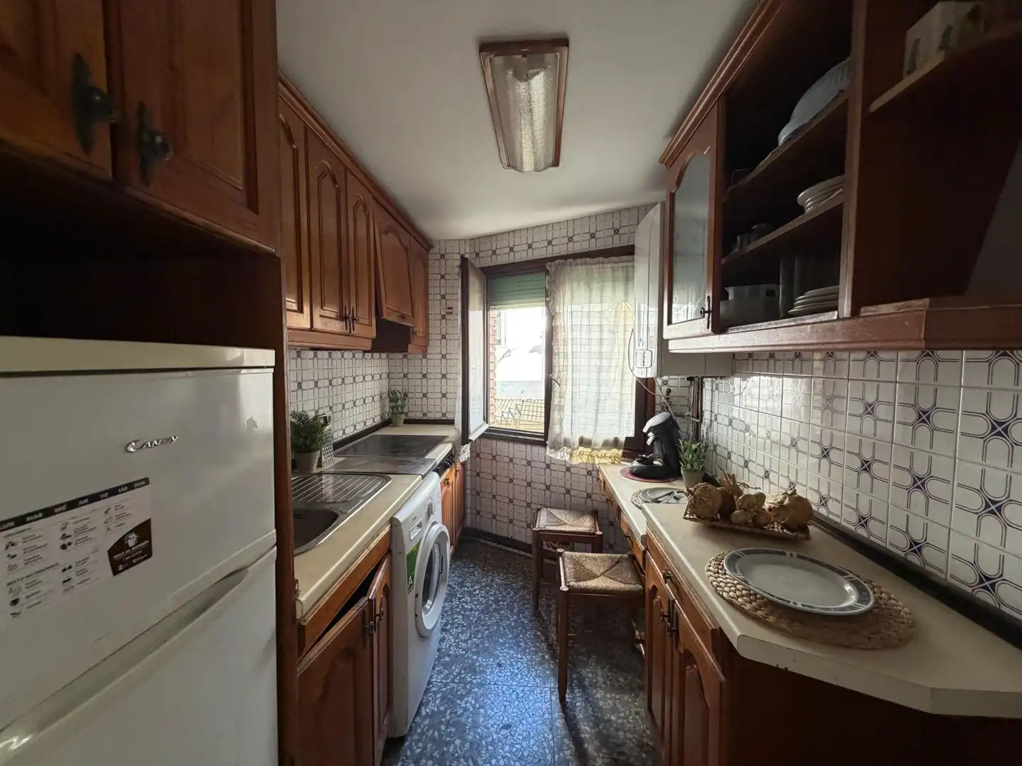 Cuina de Pis en venda en Zaragoza amb Calefacció, Moblat i Balcó