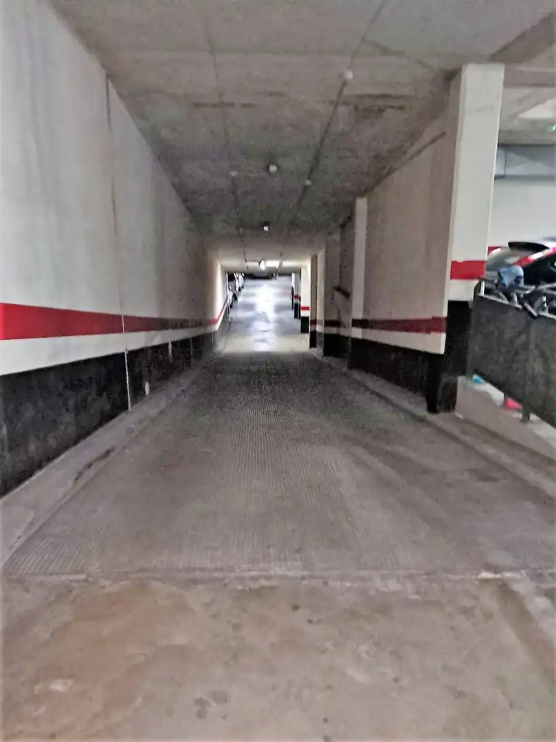 Garage for rent in Ciutat Vella 
