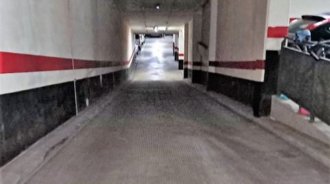 Photo 2 of Garage for rent in Valencia - Calle Angelicot, El Pilar, Valencia Capital
