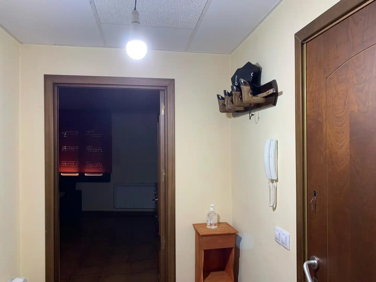 Wohnung zum Verkauf in Atienza mit Heizung und Möbliert