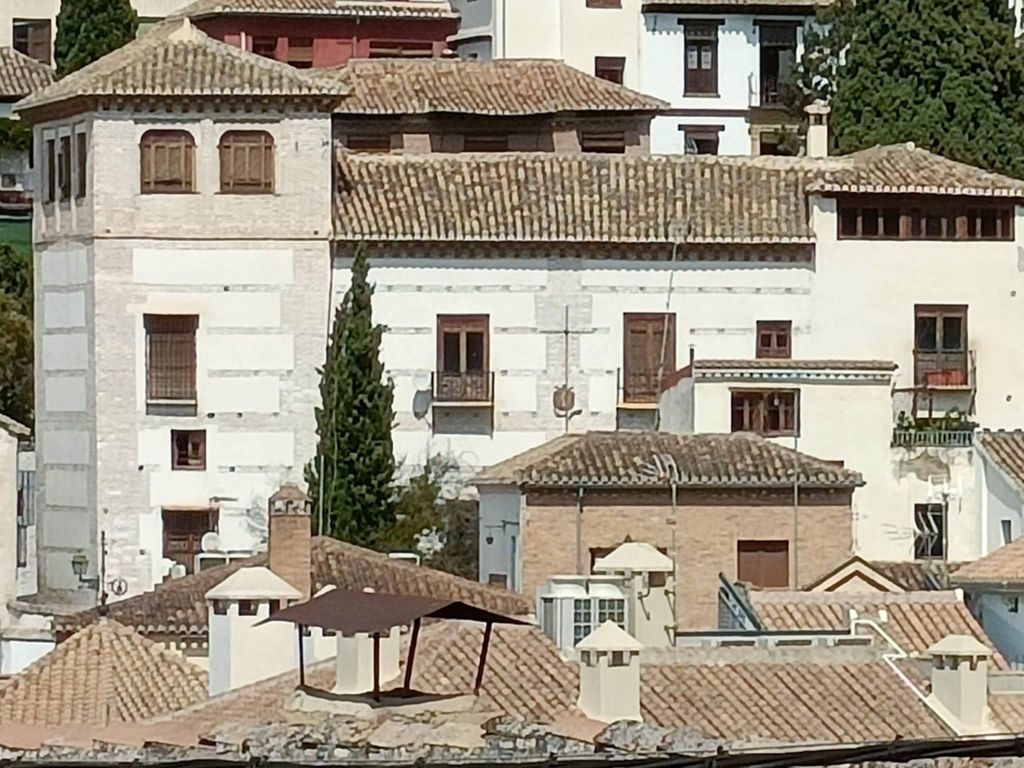 Vista exterior de Edifici en venda en  Granada Capital