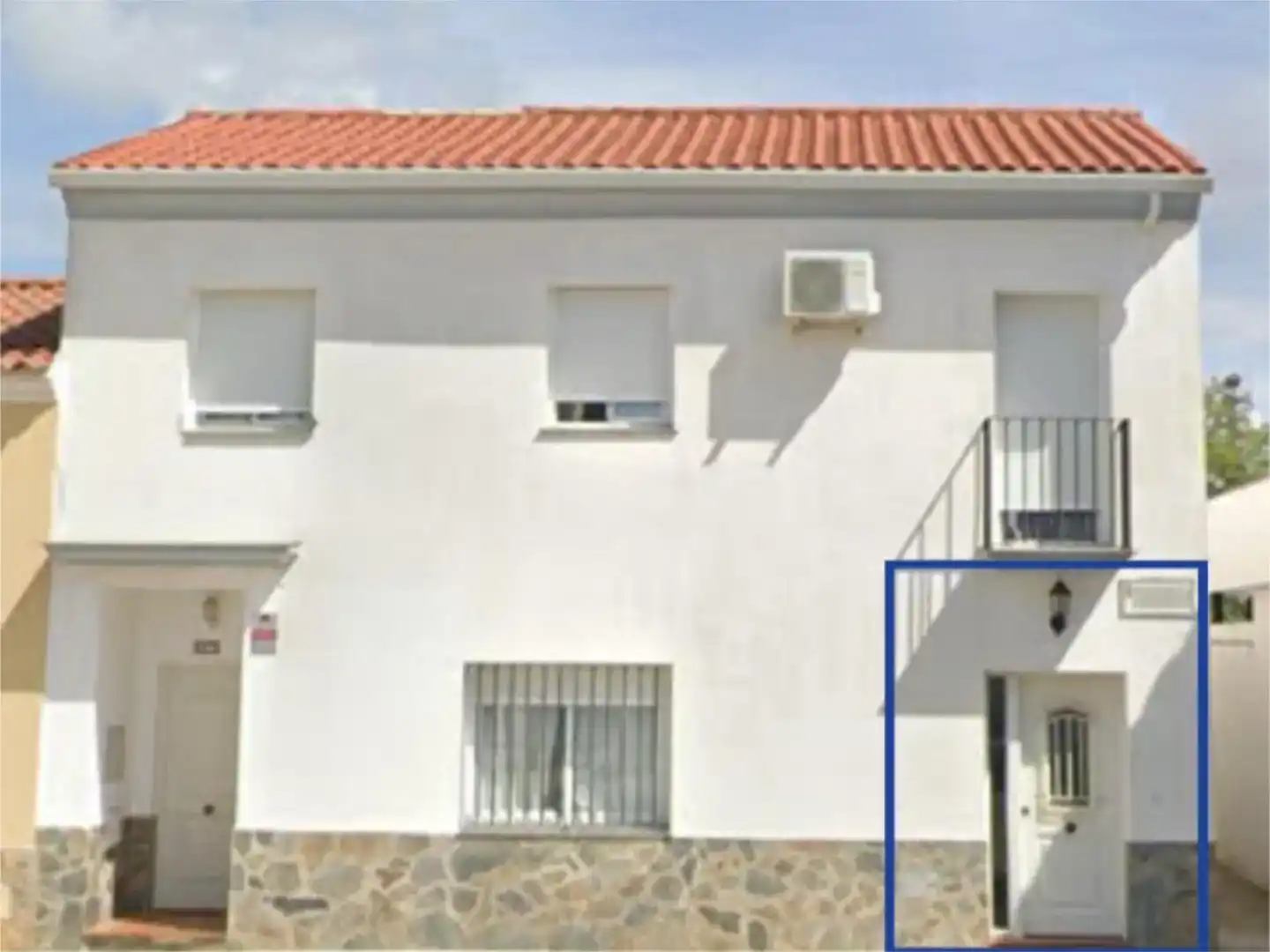 Vista exterior de Casa adosada en venda en Higuera la Real amb Aire condicionat