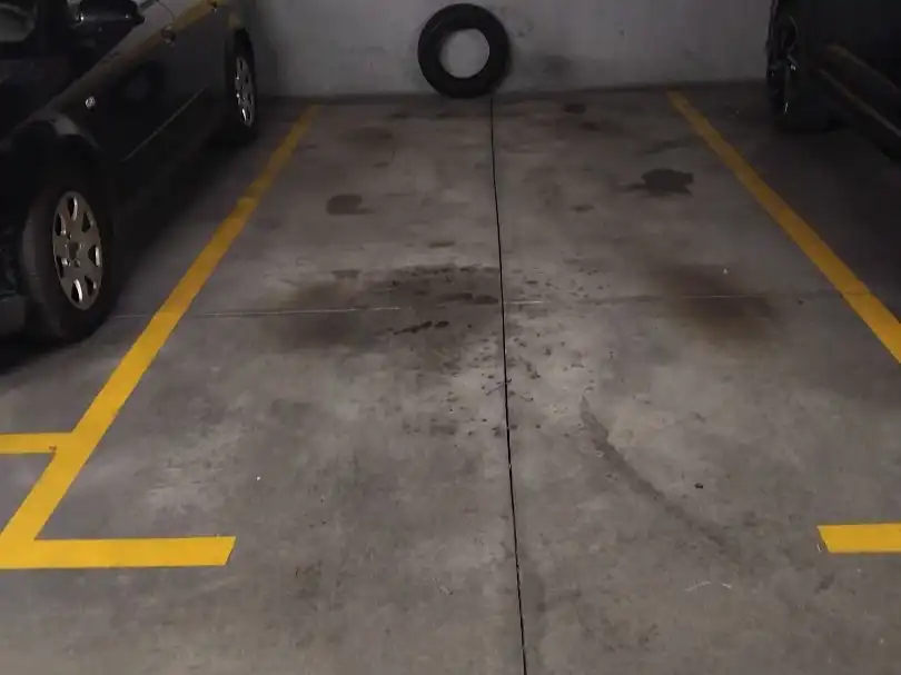 Parking of Garage for rent in Madrid