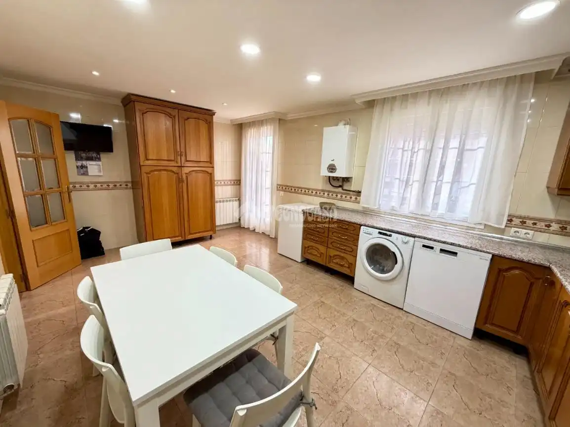 Cocina de Piso en venta en Ajalvir con Aire acondicionado, Calefacción y Balcón