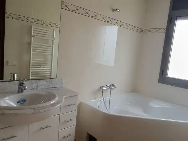 House with garden for sale in Avinguda de Puig i Cadafalch 1, imagen 12