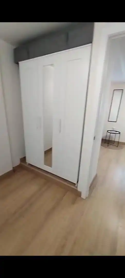 Habitación de Casa adosada en venta en Málaga con Aire acondicionado, Parquet y Amueblado
