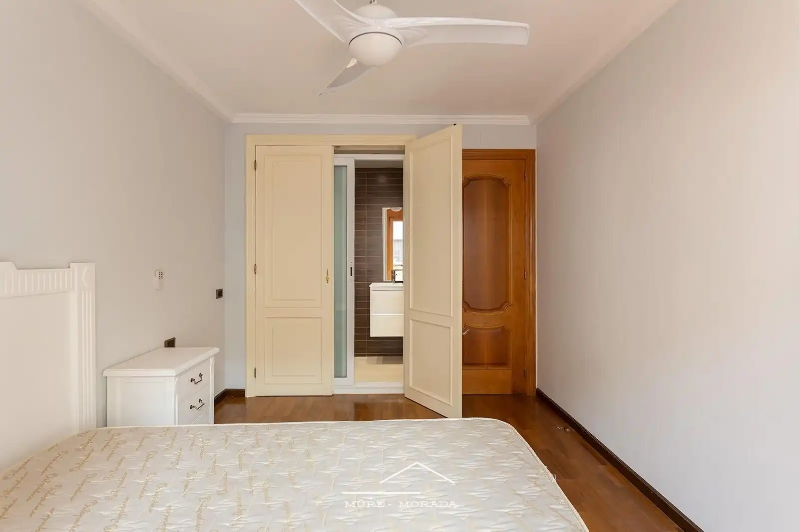 Dormitori de Casa o xalet de lloguer en Collblanc - La Torrassa