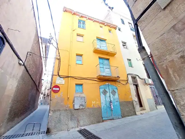 Vista exterior de Piso en venta en Tortosa