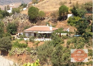 Finca rústica en venda a Álora