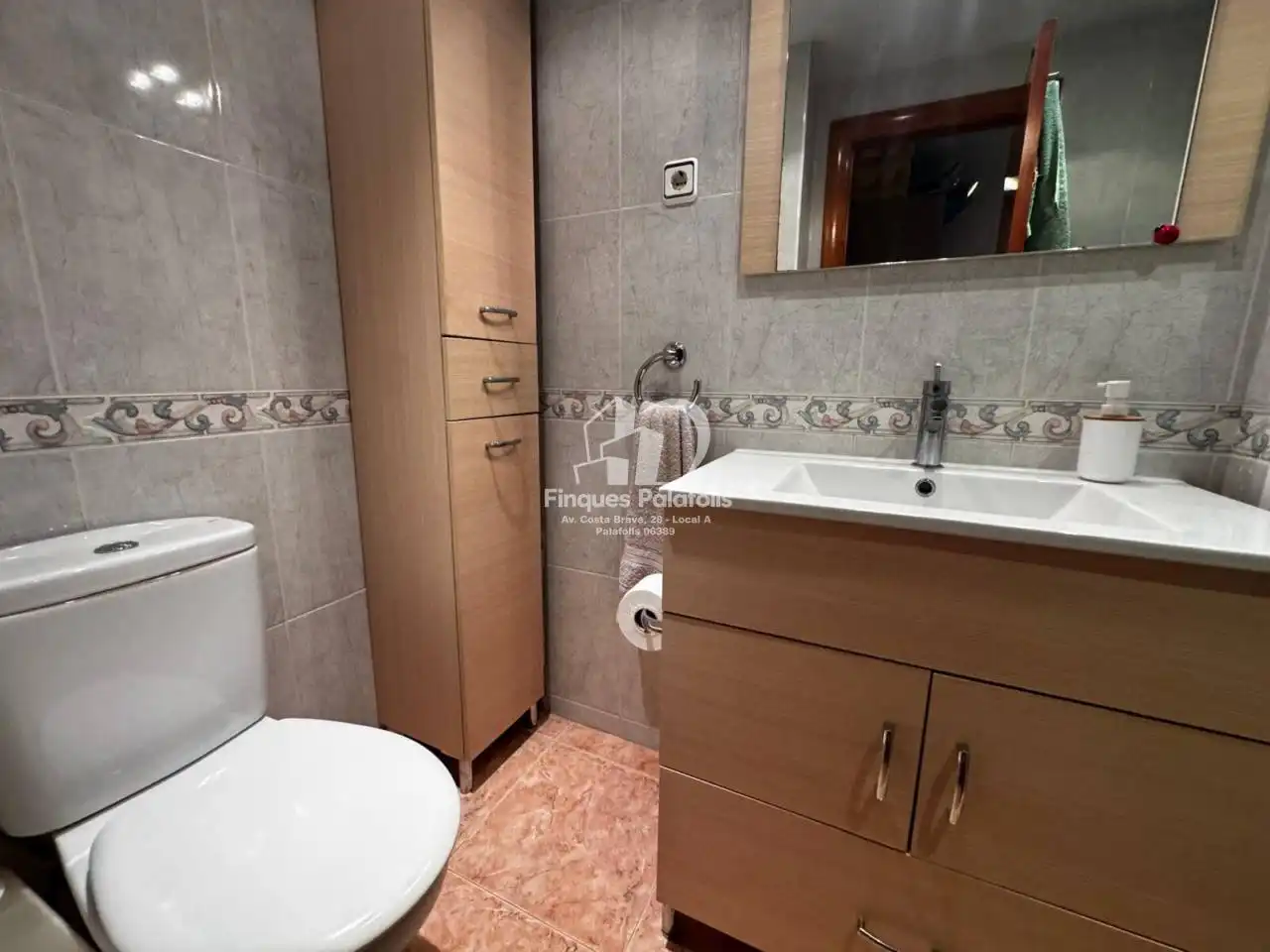 Bathroom of Flat for sale in Malgrat de Mar  with Heating, Terrace and Alarm