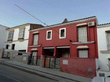 Detached house for sale in C/ Alameña