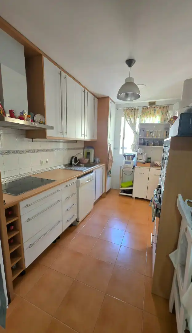 Cuina de Pis en venda en El Puerto de Santa María amb Aire condicionat, Terrassa i Traster