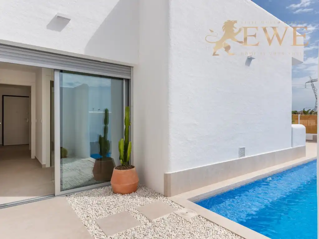 Chalet con piscina en venta en Las Lomas de Rame - Bahía Bella, imagen 16