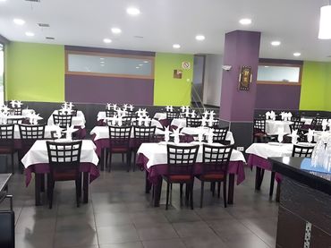 Locale commerciale in vendita a Avenida de Puxeiros 68