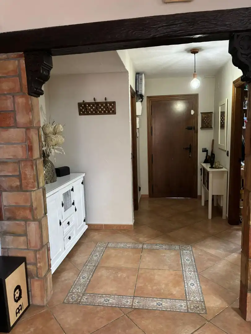Casa adosada en venda en Alhaurín de la Torre amb Aire condicionat, Moblat i Piscina comunitària
