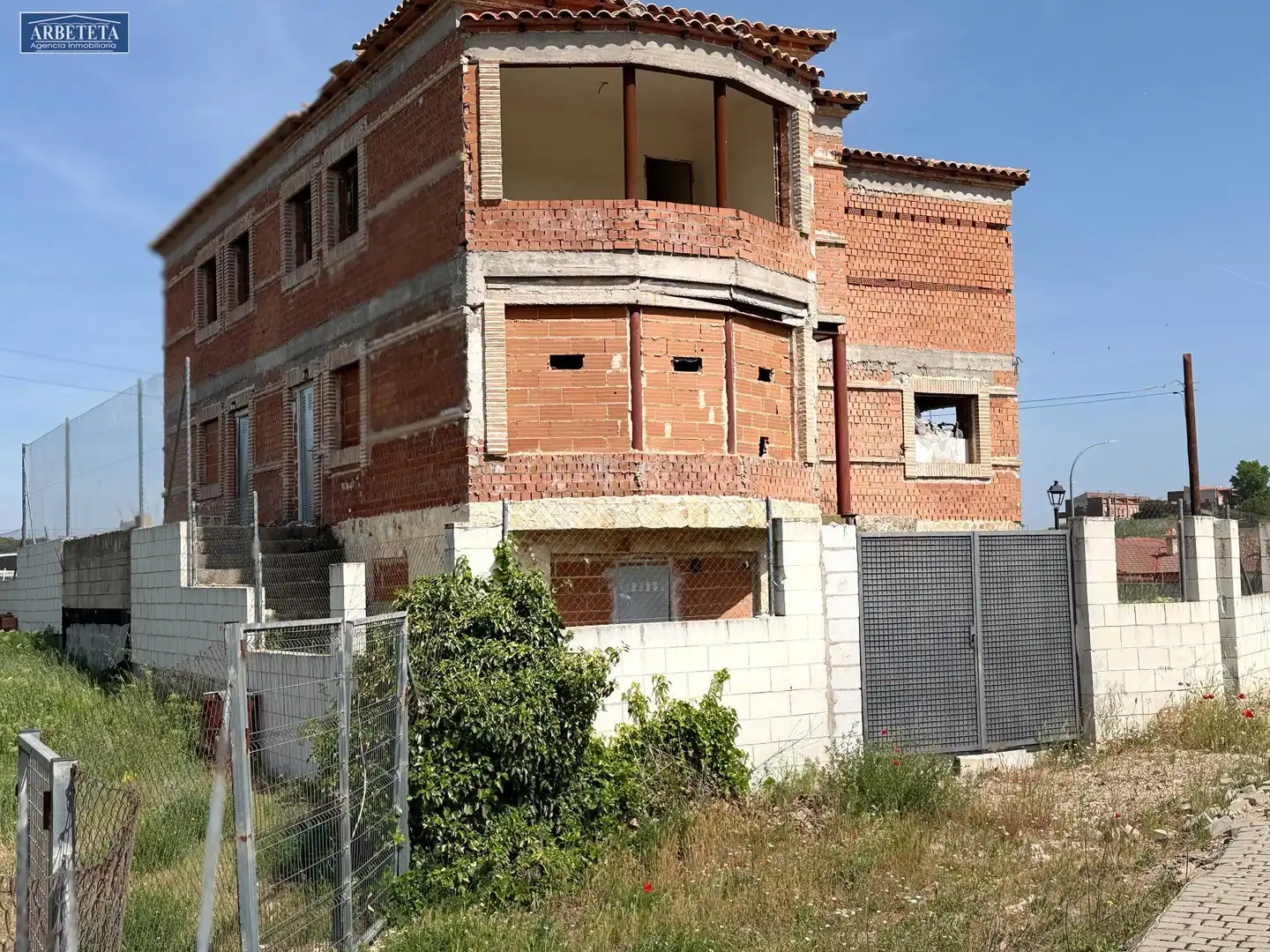 Vista exterior de Casa adosada en venta en Yebes