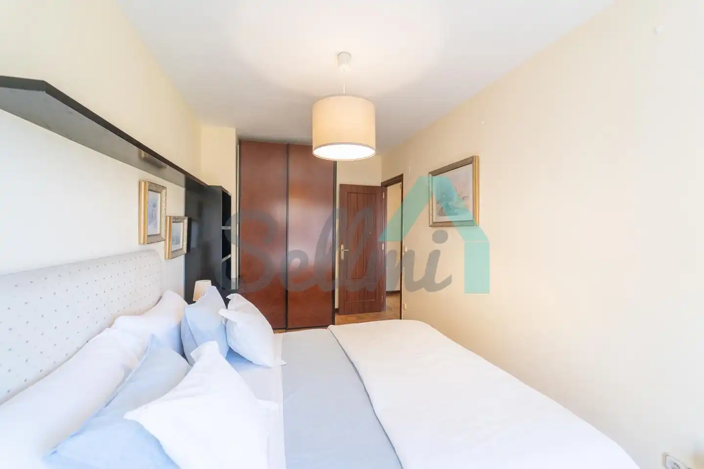 Dúplex en venta en Ramón Menéndez Pidal, Parres