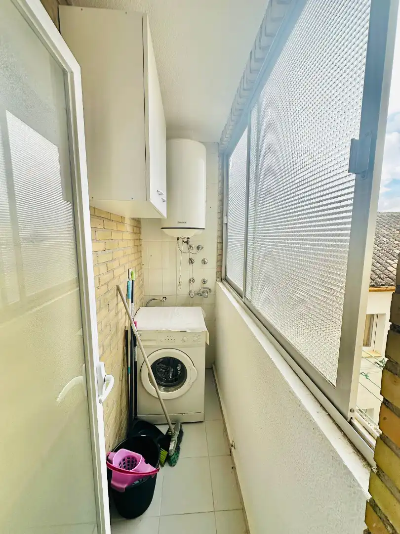 Balcony of Flat for rent in Granada  with Air Conditioner, Heating and Washing machine