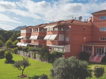 Apartamento con piscina en venta en Pueblo - Urbanizaciones