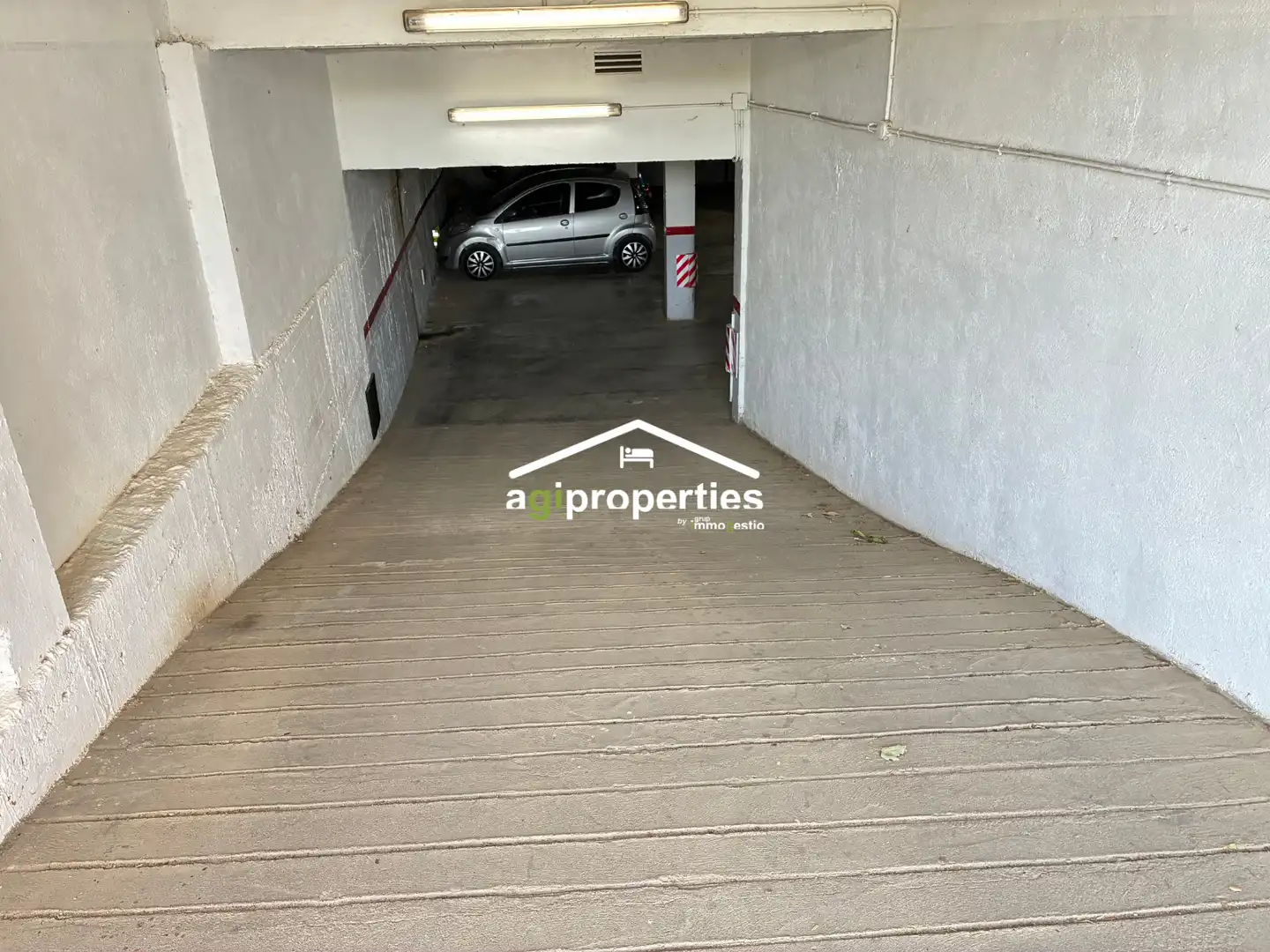 Parking for sale in calle valencia, 20 20, imagen 8