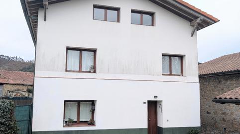 Foto 2 de Casa adosada en venda a Goitioltza Auzoa, Lezama, Bizkaia