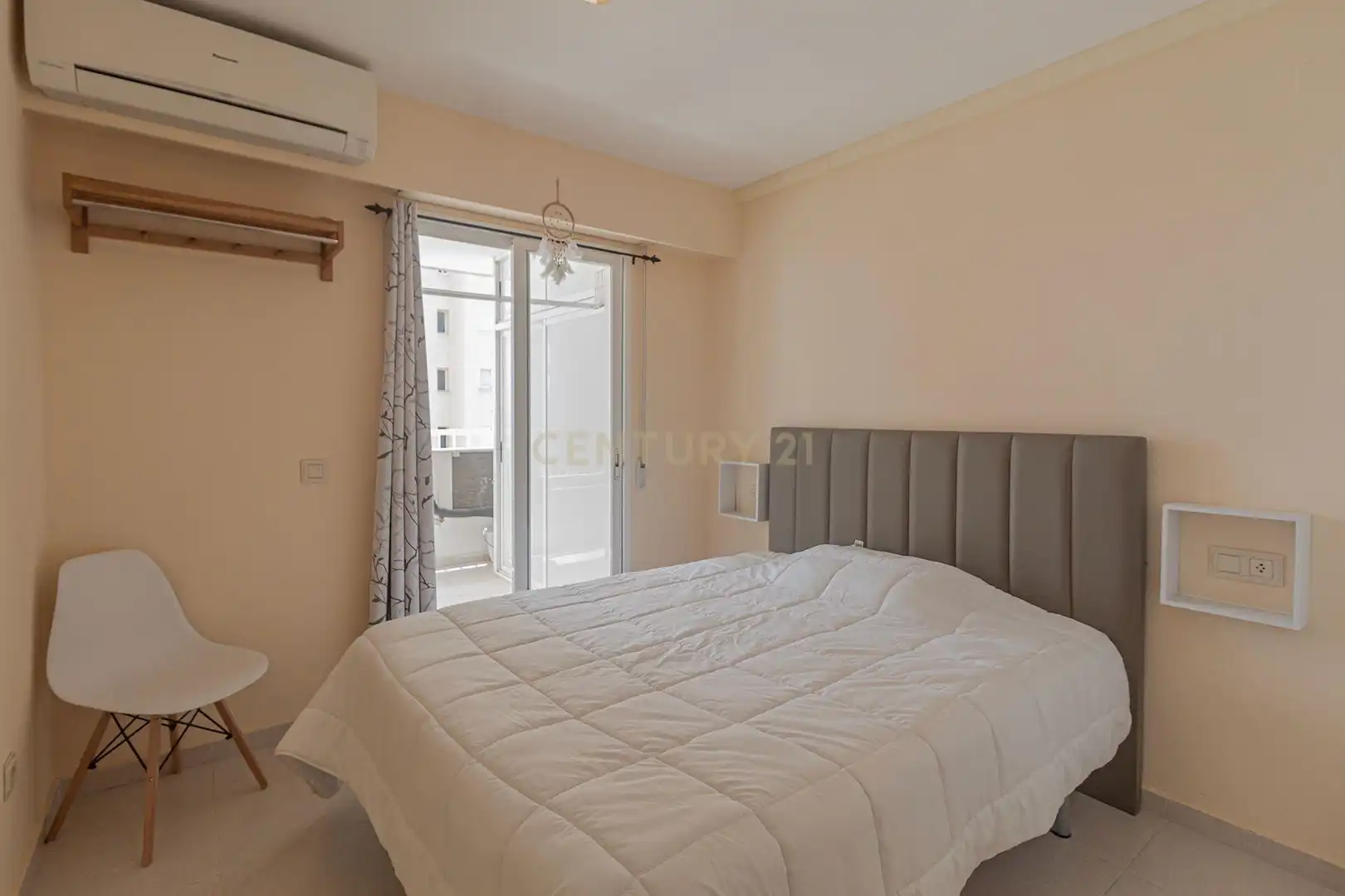 Dormitori de Apartament en venda en Calpe / Calp amb Aire condicionat i Piscina comunitària