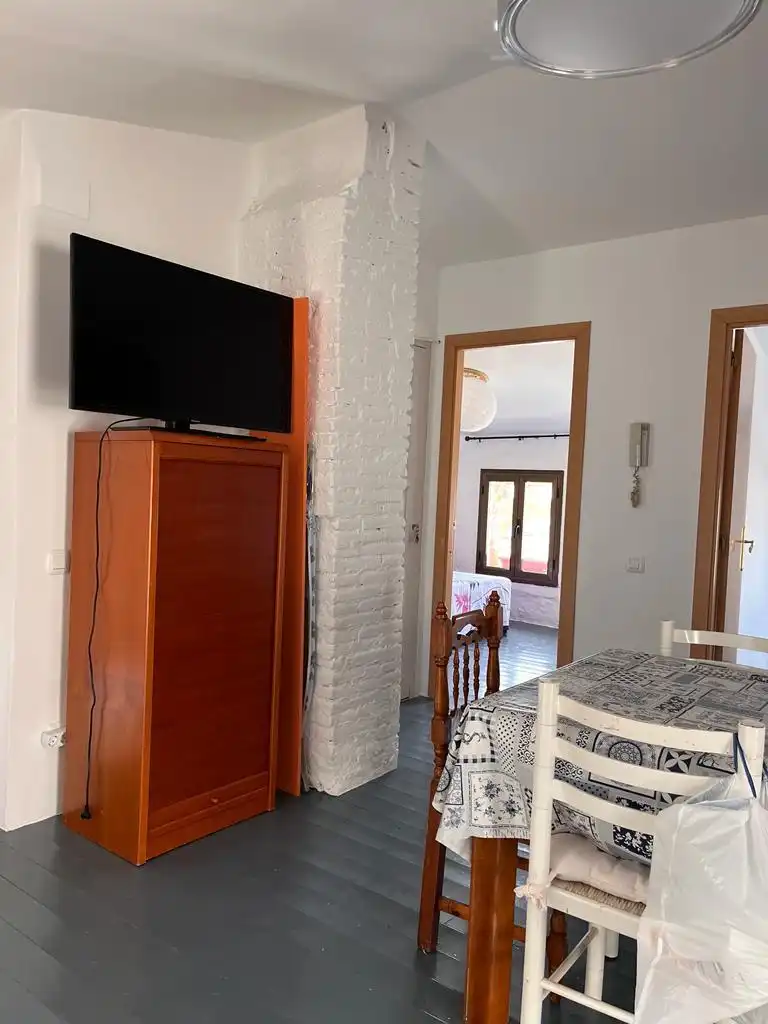 House with terrace for sale in Carrer d'Orient, imagen 9