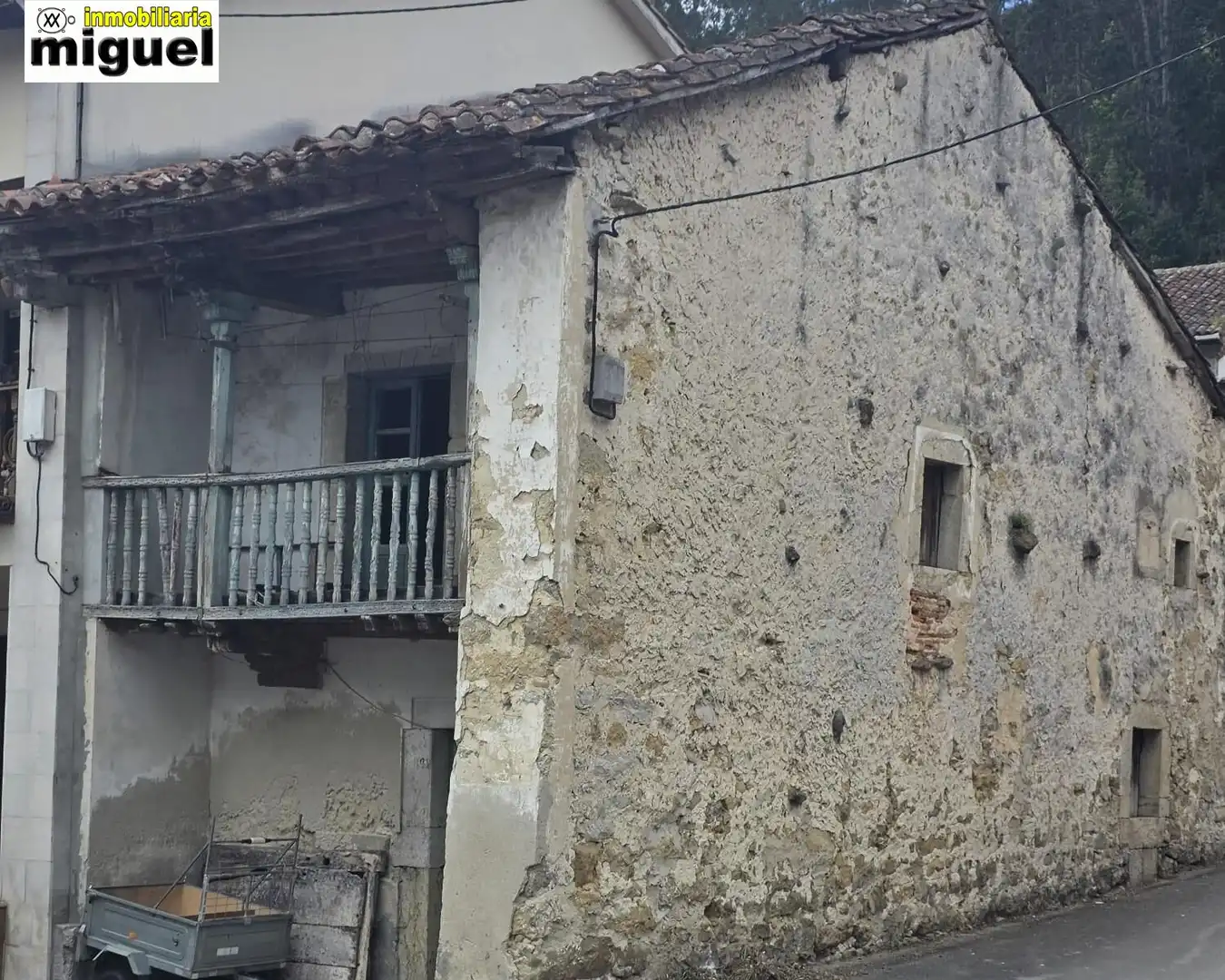 Vista exterior de Casa o xalet en venda en Val de San Vicente 