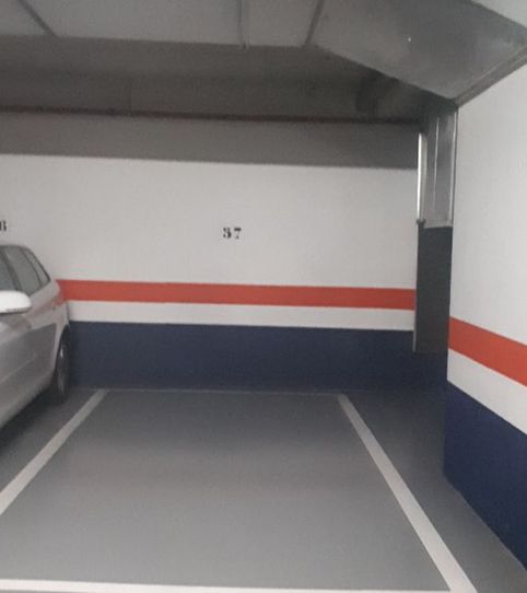 Foto 2 de Oficina de alquiler en Rúa Das Hedras, 2, O Milladoiro, Ames