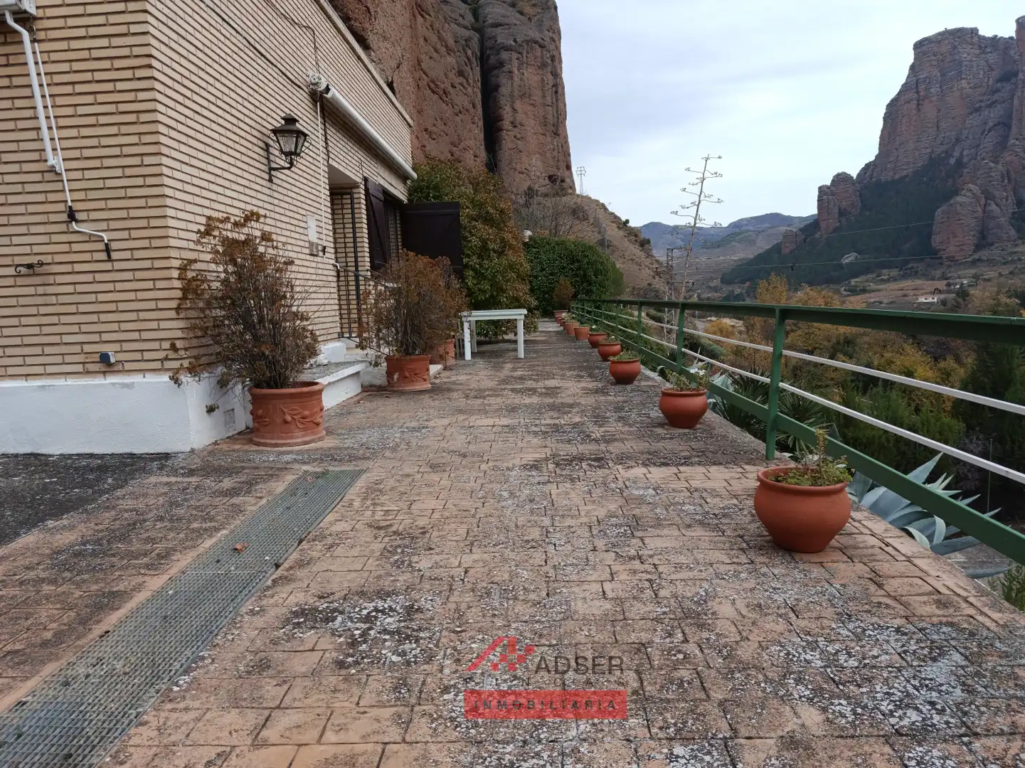 Terrace of Houses for sale in Nalda  with Private garden, Storage room and Swimming Pool