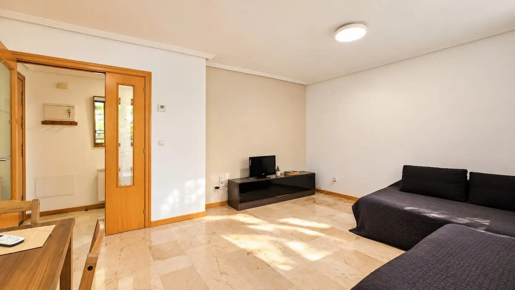 Bajo con piscina en venta en Ponent, imagen 10