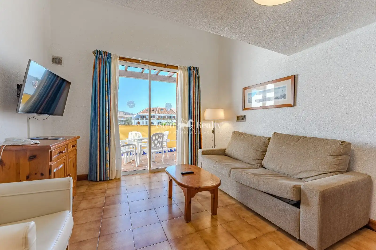 Wohnzimmer von Maisonette zum Verkauf in Arona mit Terrasse, Schwimmbad und Möbliert