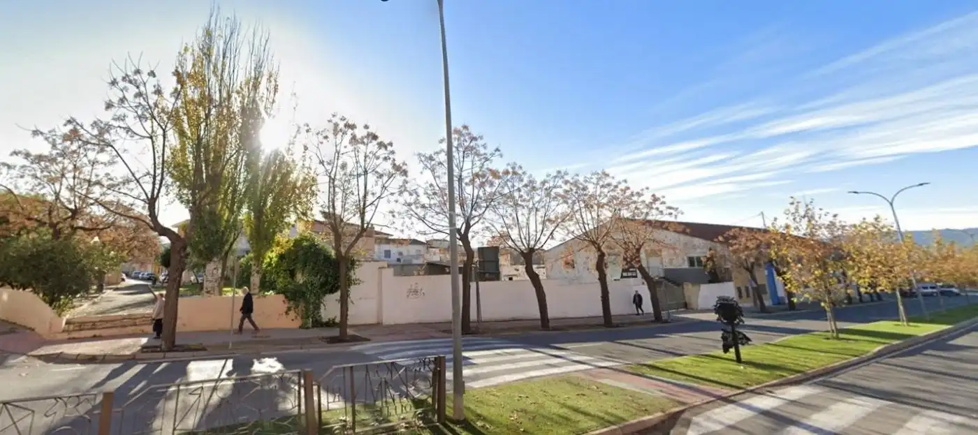 Terreny residencial de lloguer a Avenida de la Provincia 3, imagen 2