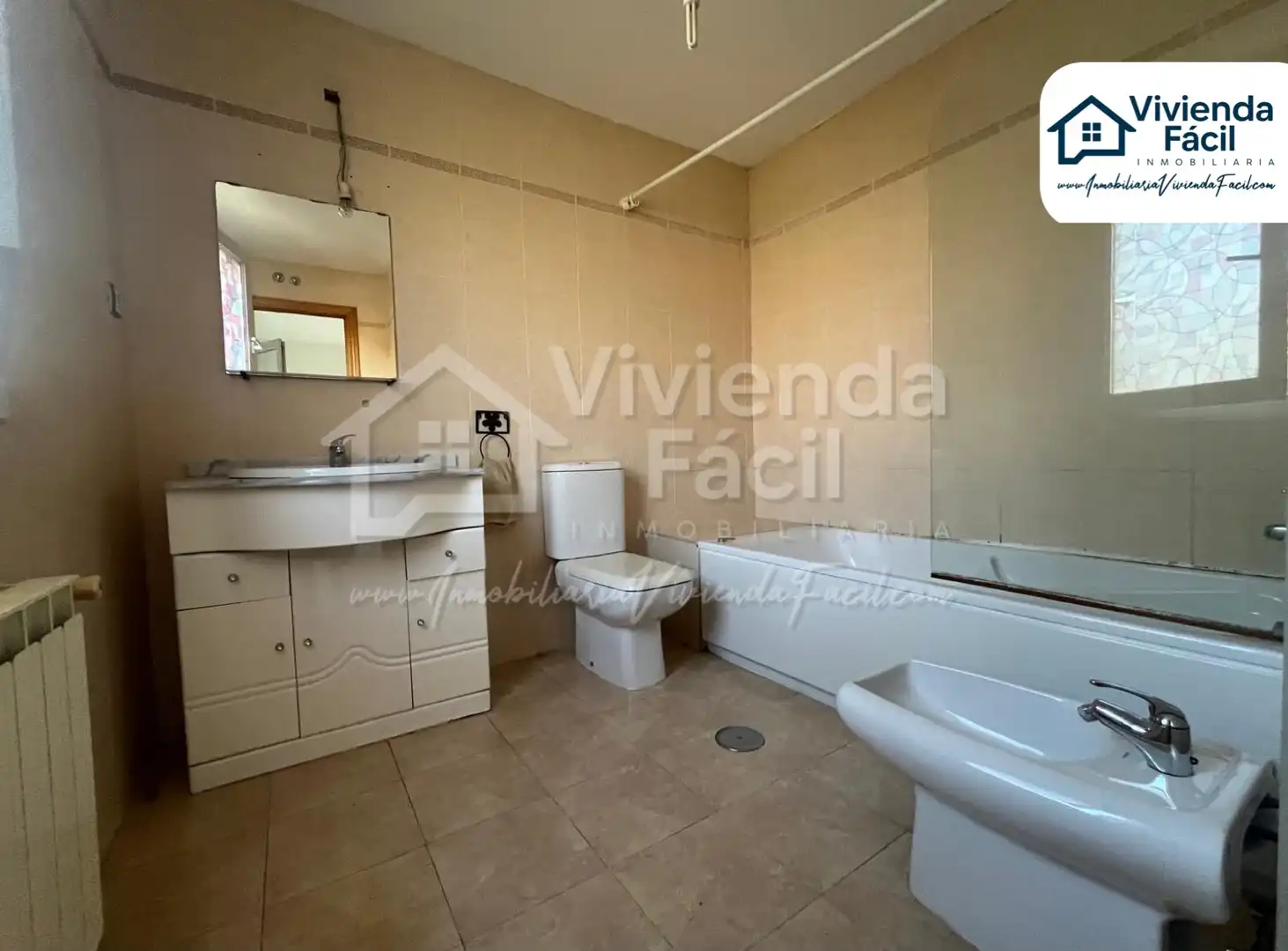 Bathroom of Houses for sale in Seseña  with Air Conditioner, Heating and Private garden