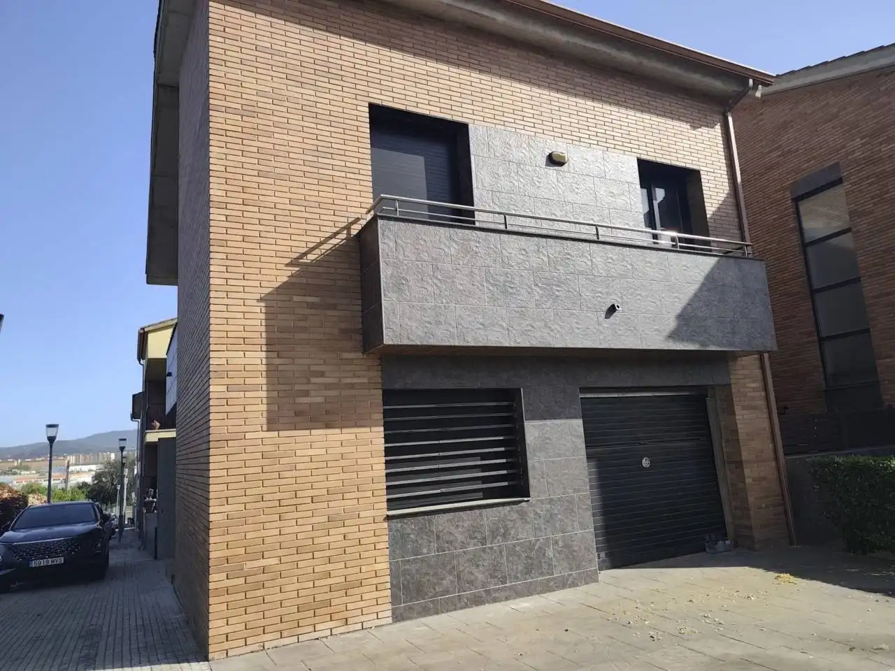 Vista exterior de Casa o chalet en venta en Montmeló con Jardín privado