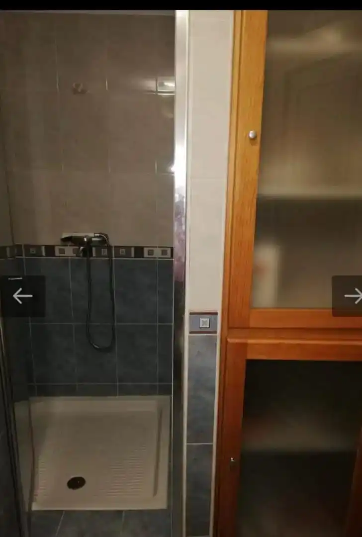 Badezimmer von Wohnung zur Miete in A Pobra do Caramiñal