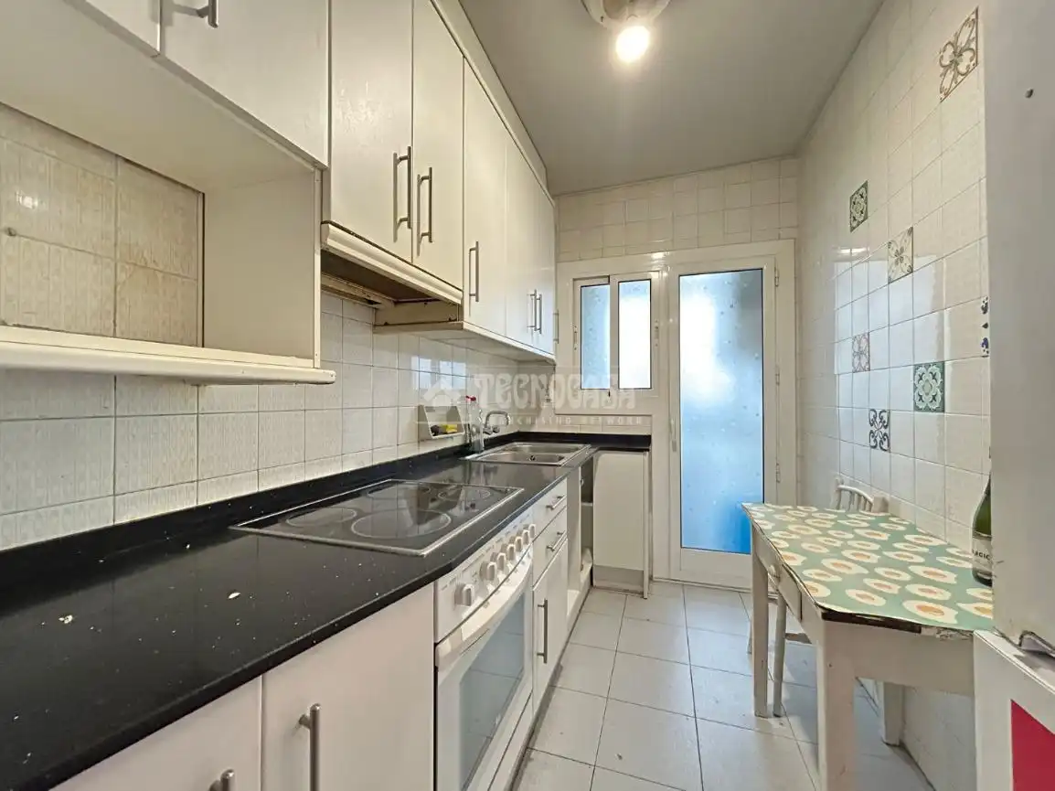 Piso en venta en La Torrassa