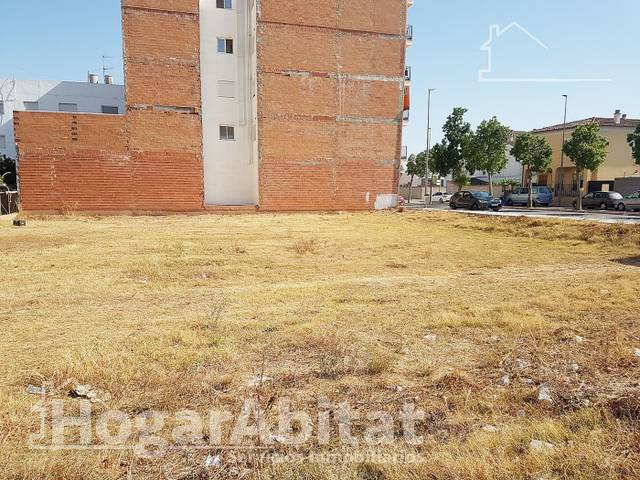 Terreno residencial en Venta en Avenida riu xuquer en Càrcer
