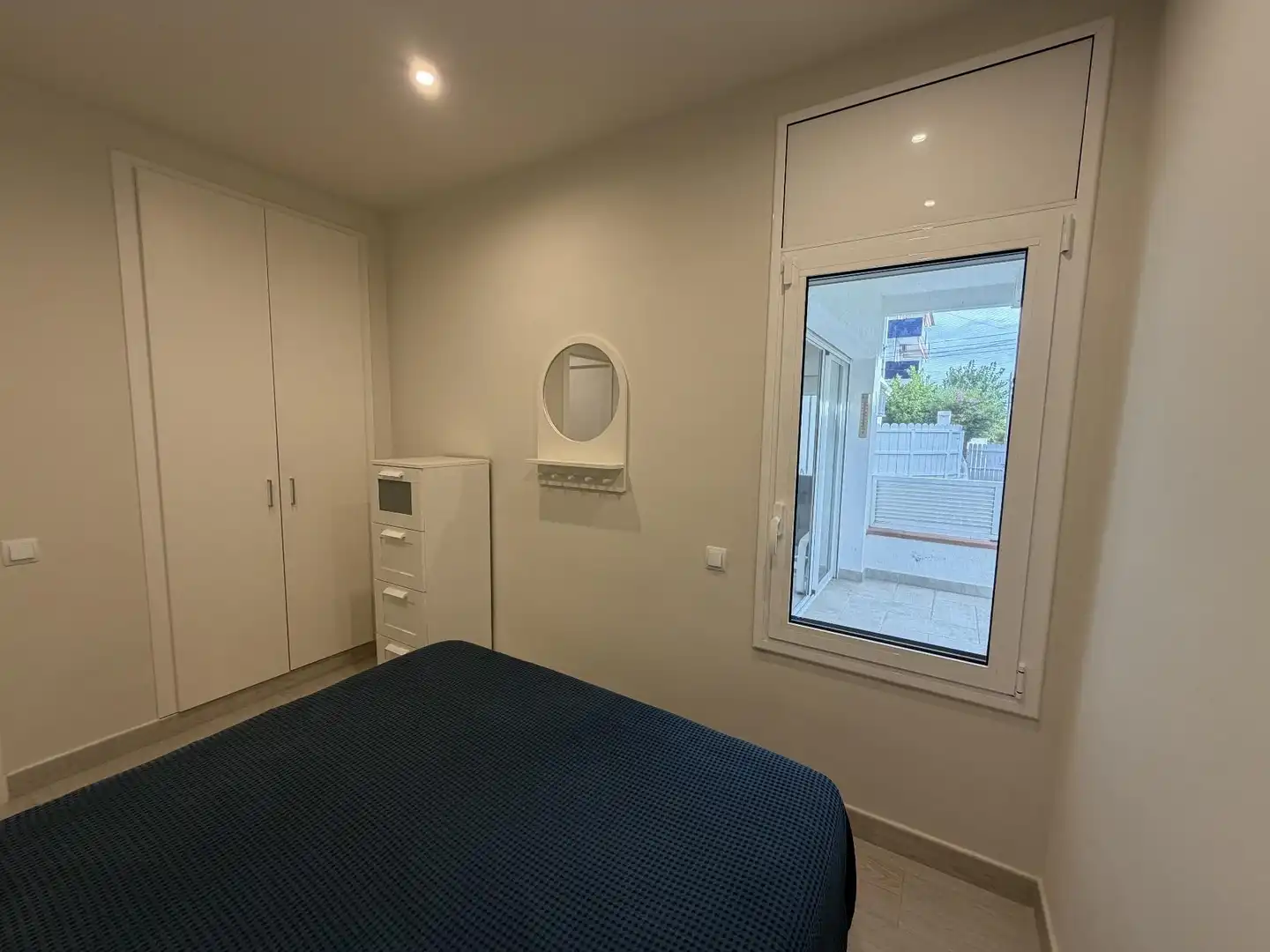 Habitación de Apartamento en venta en El Vendrell con Aire acondicionado, Calefacción y Amueblado