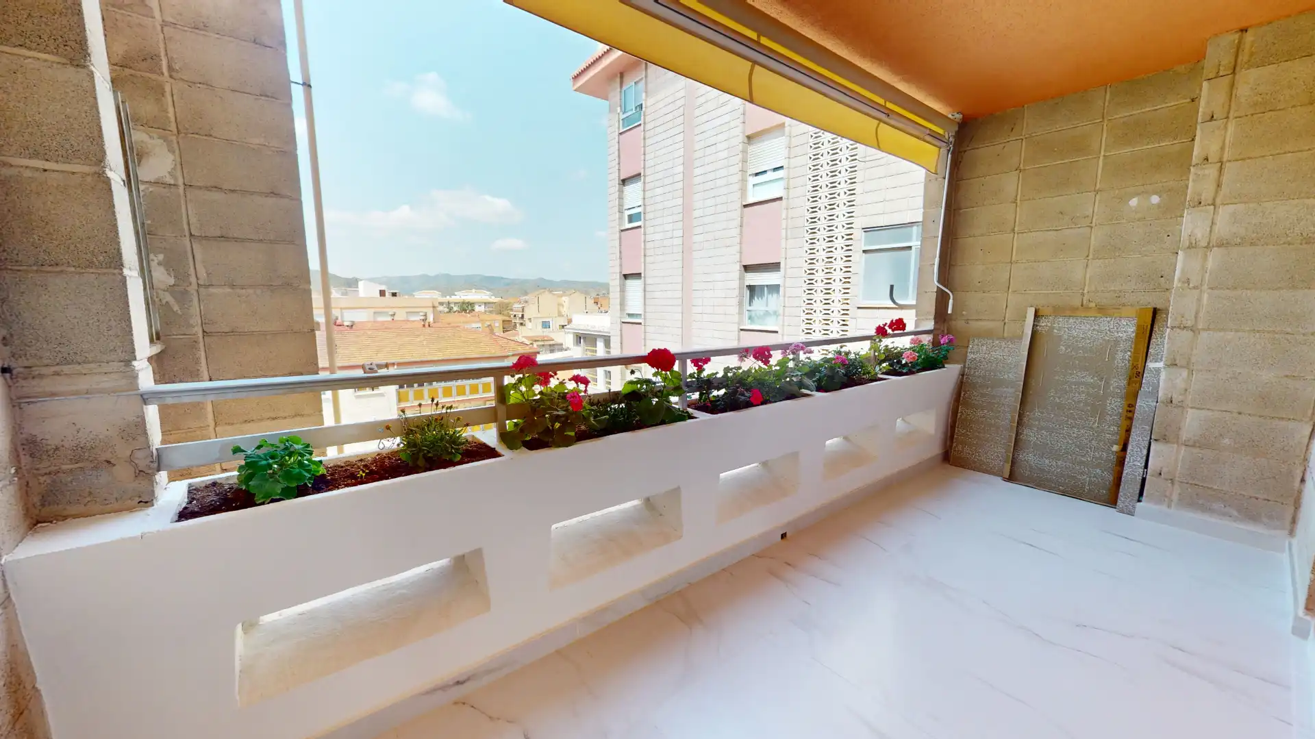 Terraza de Piso en venta en Petrer