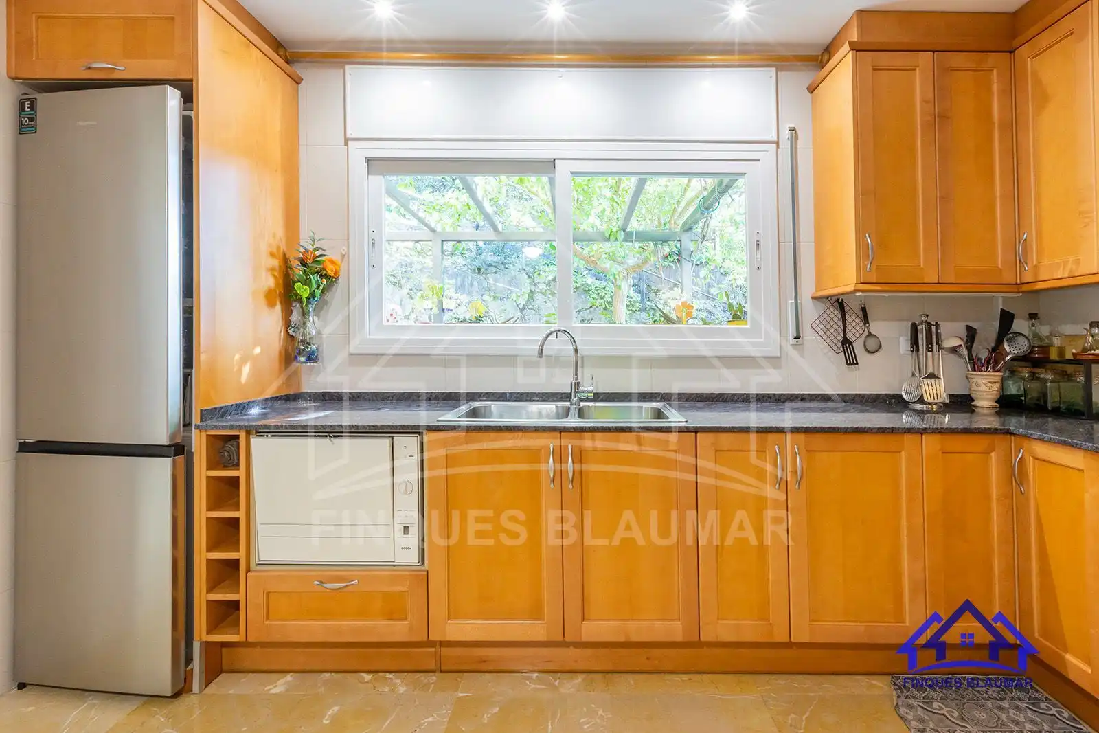 Cocina de Casa o chalet en venta en Arenys de Munt con Calefacción, Jardín privado y Trastero