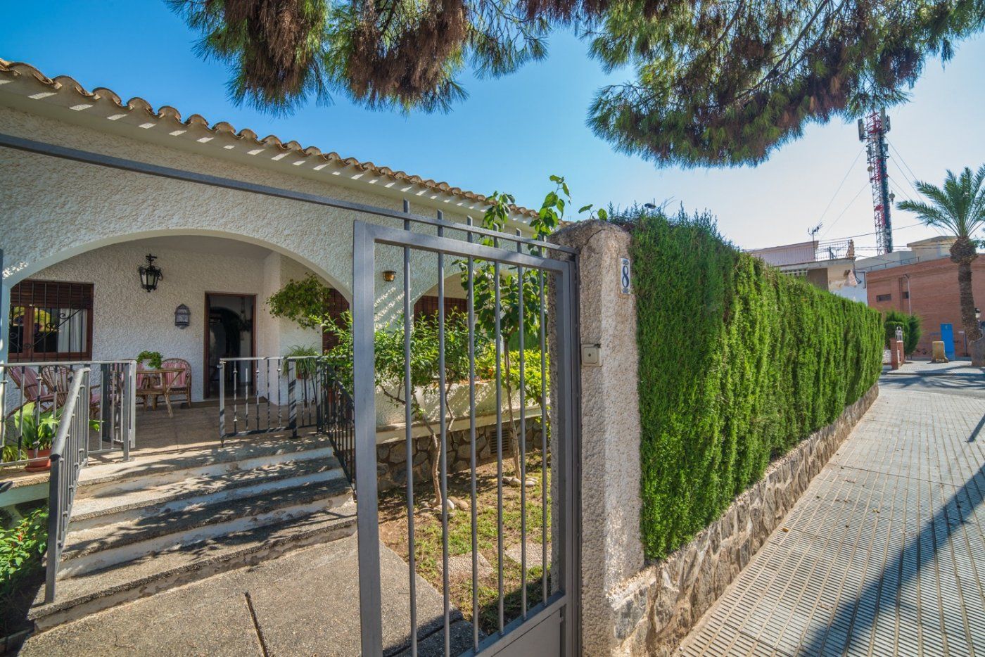Jardí de Finca rústica en venda en San Pedro del Pinatar amb Terrassa i Piscina