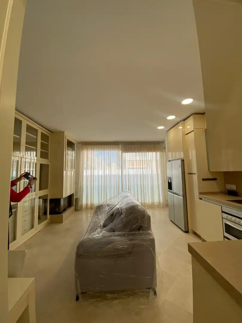Sala de estar de Piso en venta en Sevilla con Aire acondicionado, Trastero y Amueblado