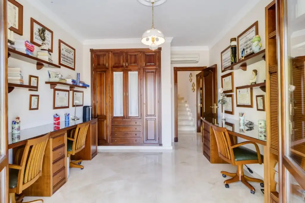 Casa o chalet en venta en Alhaurín El Grande con Aire acondicionado, Calefacción y Jardín privado